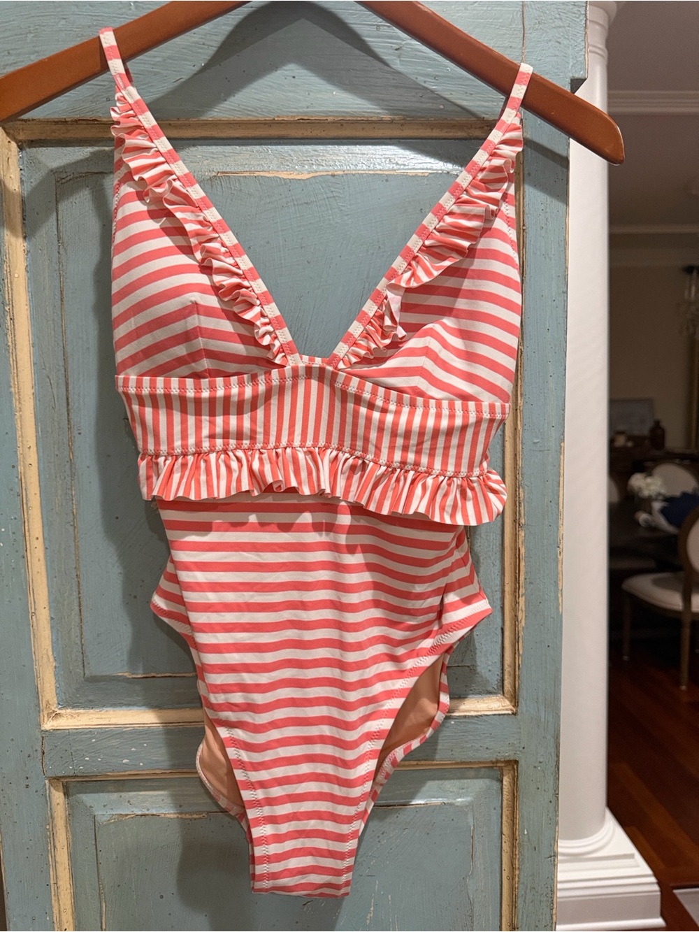 J.Crew Ruffle Plunging One-Piece Swimsuit 4 Coral Pink White:Cream Striped⁠
